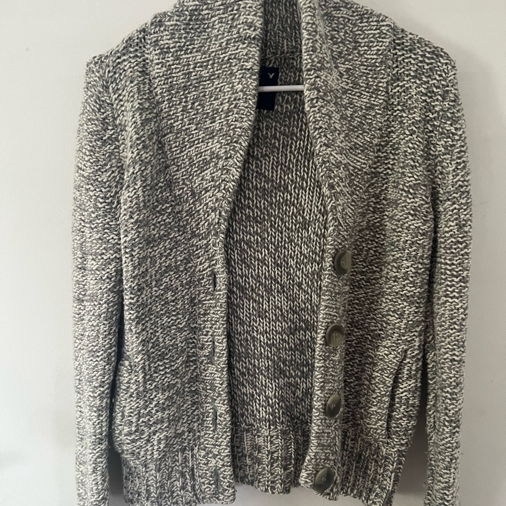 American Eagle sweater button up